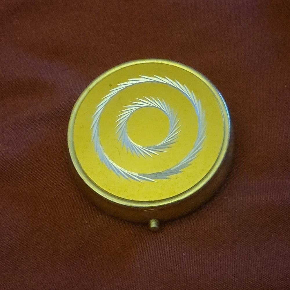 Vintage Gold & Silver Top Etched 3 Compartment Metal Pill Box